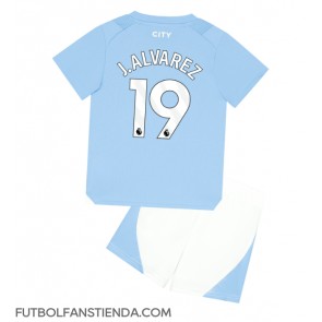 Manchester City Julian Alvarez #19 Primera Equipación Niños 2023-24 Manga Corta (+ Pantalones cortos)